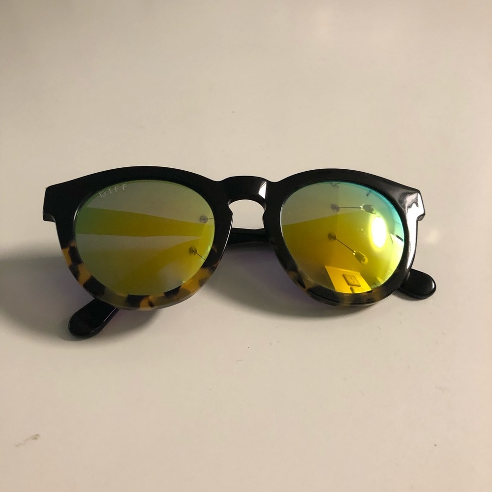 DIFF Dime II Two Tone Frame Gold Mirror Lens